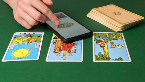 Virtual psychic readings